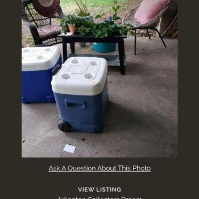 Estate sale photo