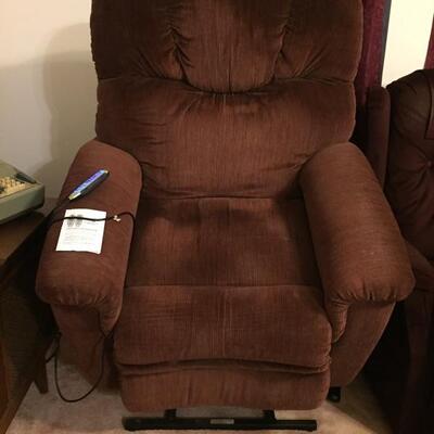 Lift Recliner with massage & remote