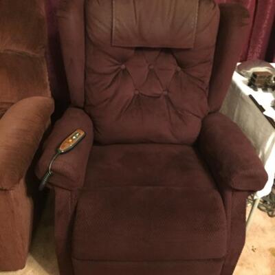Lift recliner with remote