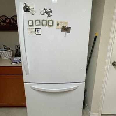 lg refrigerator