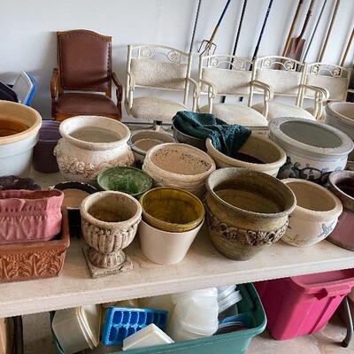 ceramic pots 