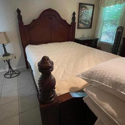 broyhill bed room furniture 