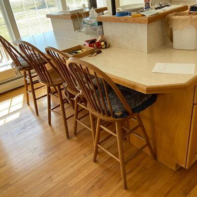 Kitchen swivel stool/chairs