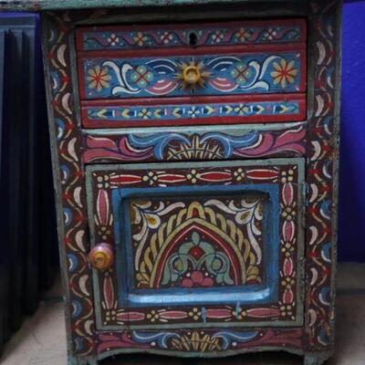 Hand made / painted Moroccan side table