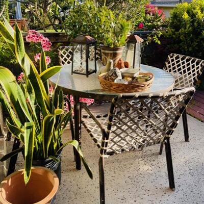 Vintage patio set