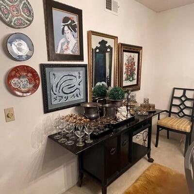 Thomasville  black lacquered barcart