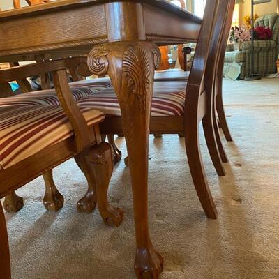 Master Home Furniture Co. Carved Wood Dining Room Table & 6 Chairs - $280 - 66" Long x 42" Wide x 30" High