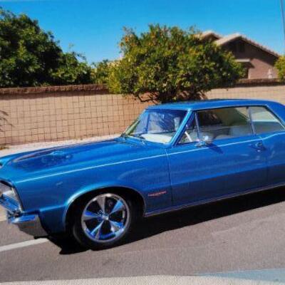 1965 Pontiac GTO photograph
