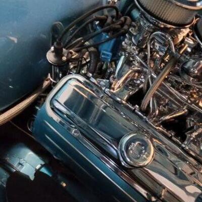 1965 Pontiac GTO engine detail