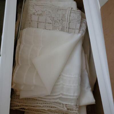 Cloth napkins and tablecloths