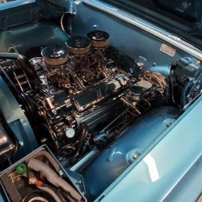 1965 Pontiac GTO engine detail