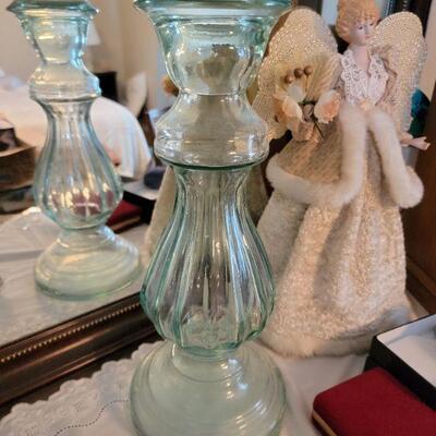 Blown glass flower vase
