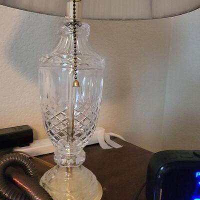 Crystal table lamp