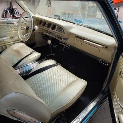 1965 Pontiac GTO interior detail