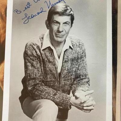 Leonard Nimoy/ Spock Autograph Star Trek
