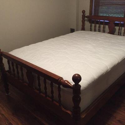 KLING Cherry Bed (Double Bed)