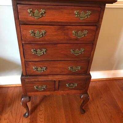 Queen Anne style chest of drawers $450
20 X 12 1/2 X 36