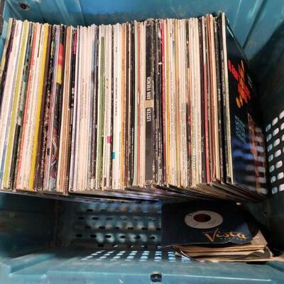 
#8320 â€¢ Record's