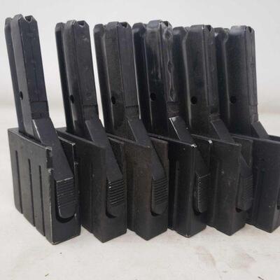 8714	

Six .22 magazines
Magazine capacity is approx 20 rounds