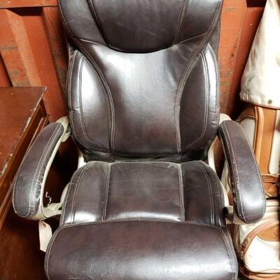 #6550 â€¢ Office chair
