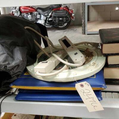 2476	

Foam Cushions, Twilight Books, Extension Cord, And More
Foam Cushions, Twilight Books, Extension Cord, And More
