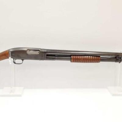 #606 â€¢ Winchester 12 16 Gauge Pump Action Shotgun