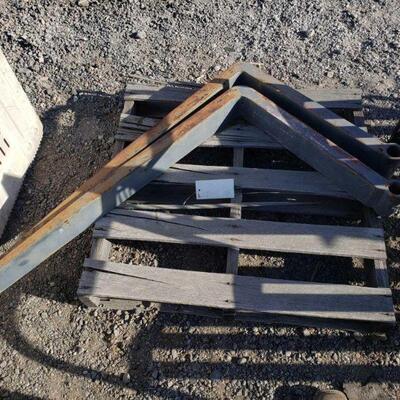 80564	

Fork lift forks (2)
Fork lift forks (2) approx 2 inch thick 25 x 42