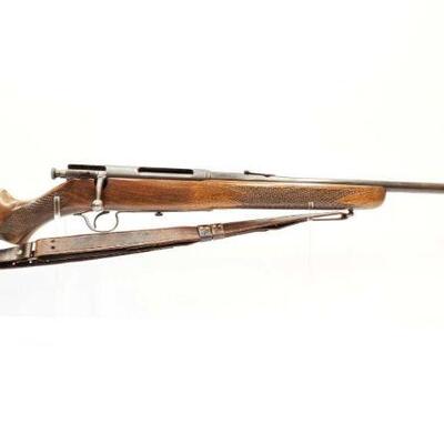 536	
Savage Super Sporter .30-06 Bolt Action Rifle
Serial Number: 12276 Barrel Length: 24