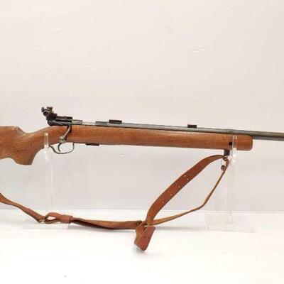 508	
Winchester Model 75 .22lr Bolt Action Rifle
Serial Number: 85816 Barrel Length: 27