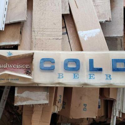 #6138 â€¢ Budweiser Beer Sign