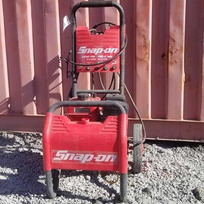 81012	

Snap On Power Washer
Serial Number: 10130205V1 Surrounding Items Not Included!!