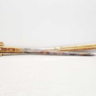 #8102 â€¢ 2 Decorative Swords