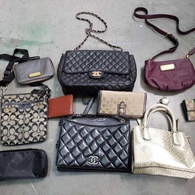 2656	

Gucci Wallet, 2 Chanel Purses, Marc Jacob Wallets, And More
Gucci Wallet, 2 Chanel Purses, Marc Jacob Wallets, And More
