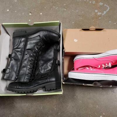 2558	

Sarah Jayne Dome Combat Boots and Kids Vans
Vans are kids size 3.5 Dome combat boots are size 4M Vans are Neon pink and white...