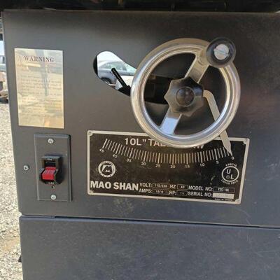 80578	

Mao Shan table saw
Mao Shan 10 " table saw on wheels.