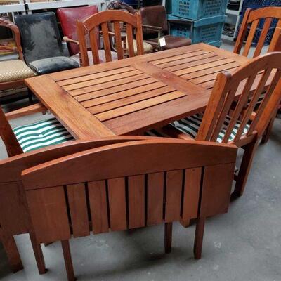 2106	

Teak Table With 4 Chairs
Table Measures Approx 60