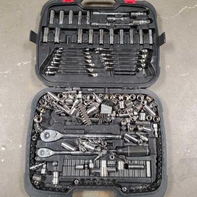 2566	

Husky wrench set with hard case
Husky wrench set with hard case