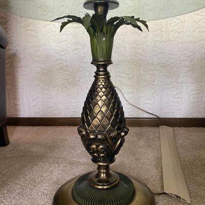 Hollywood Regency Colonial Premier Co Pineapple Brass Floor Lamp w/Glass Top - 61