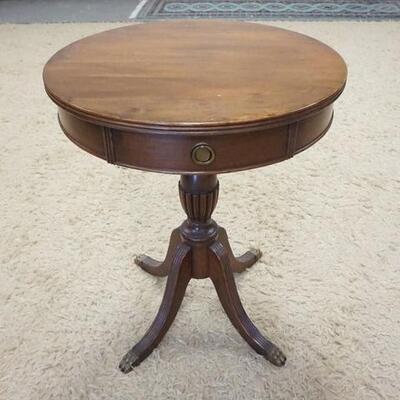 1139	MAHOGANY DUNCAN PHYFE STYLE 2 DRAWER LAMP TABLE, 23 1/2 IN X 29 3/4 IN HIGH
