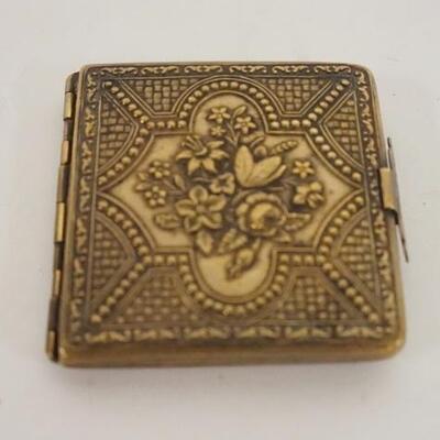 1077	VICTORIAN HINGED STAMP CARRIER MARKED ALEXANDRA ON CLASP
