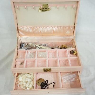 1288	VINTAGE JEWELRY BOX, CONTAINS MISC JEWELRY & PARTS
