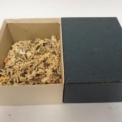 1141	ANTIQUE WOOD JIG SAW PUZZLE, NUMBER OF PIECES UNCERTAIN
