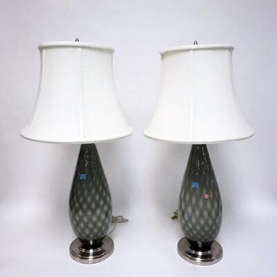 1026	PAIR OF ITALIAN GLASS LAMPS DIAMOND QUILTED W/ CLOTH SHADES. 30 IN H 

