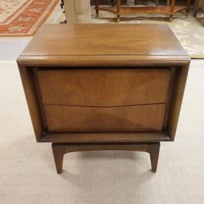 1107	UNITED DIAMOND 2 DRAWER NIGHTSTAND, 23 IN X 16 IN X 25 IN HIGH
