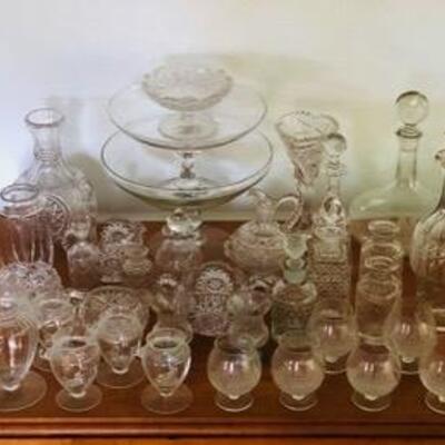 WCT073-ORNATE AND ETCHED GLASSWARE