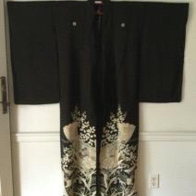 WCT075 - Black Vintage Kimono