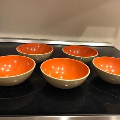 Bowls (plastic
