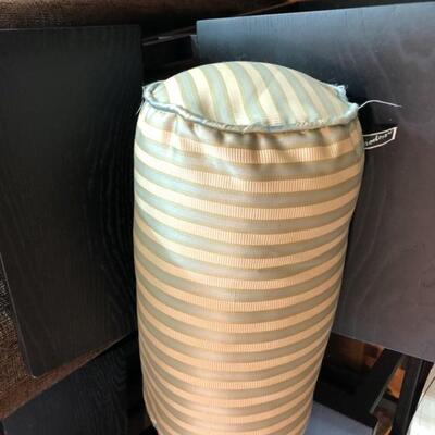 Barrel pillow