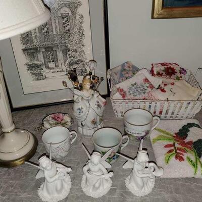 Angel figurines, hatpin holder/hatpins, lamp, shaving mugs, more