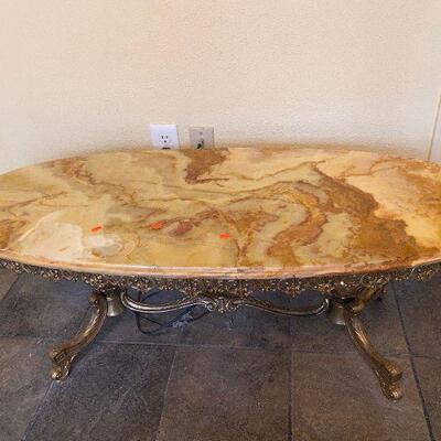 https://www.ebay.com/itm/114790664314	TM9105 Onyx and Brass Coffee Table 	3 Day Auction
